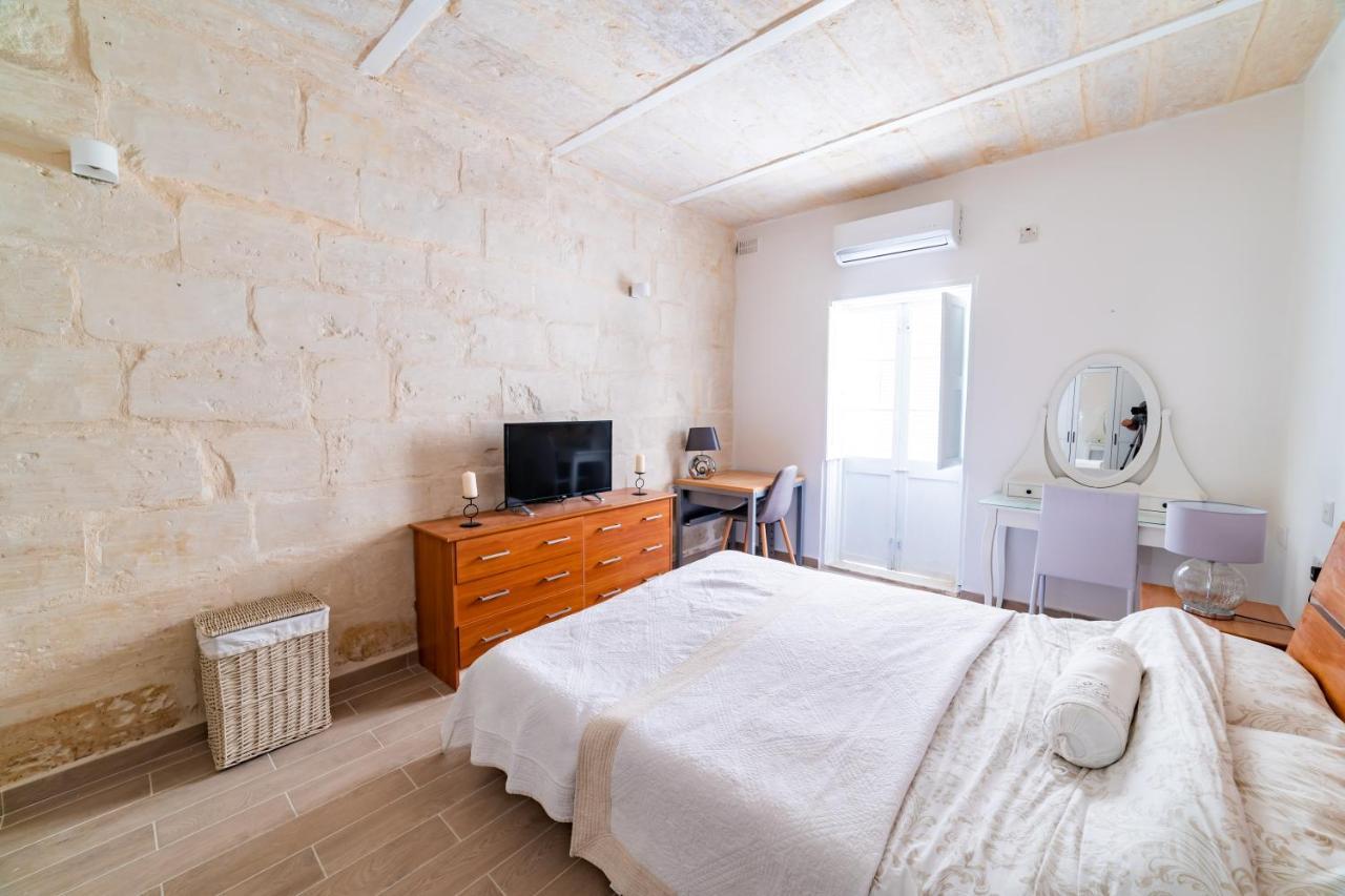 Central Valletta Townhouse-Hosted By Sweetstay ภายนอก รูปภาพ